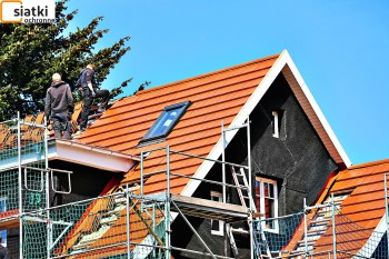  Zabezpieczenie starego dachu - siatka zabezpieczająca dachówki — Dobre zabezpieczenie siatkami starego dachu 