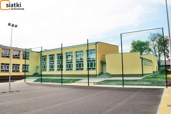  Tanie ogrodzenie boiska Boisko do piłki nożnej – polipropylen Tanie siatki polipropylenowe na boisko Ogrodzenie sportowe do szkoły 