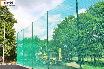  Siatka ochraniająca do ogrodzenia boiska piłkarskiego — Dobre ogrodzenie boiska sportowego 