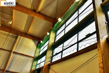  Siatki na hale sportową piłkochwyty na ściany i okna, dzielące hale sportową 